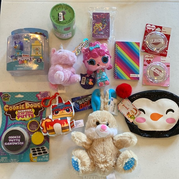 Lot of Girls Items - Toys, Lipsmackers, Games, School items - Picture 1 of 6